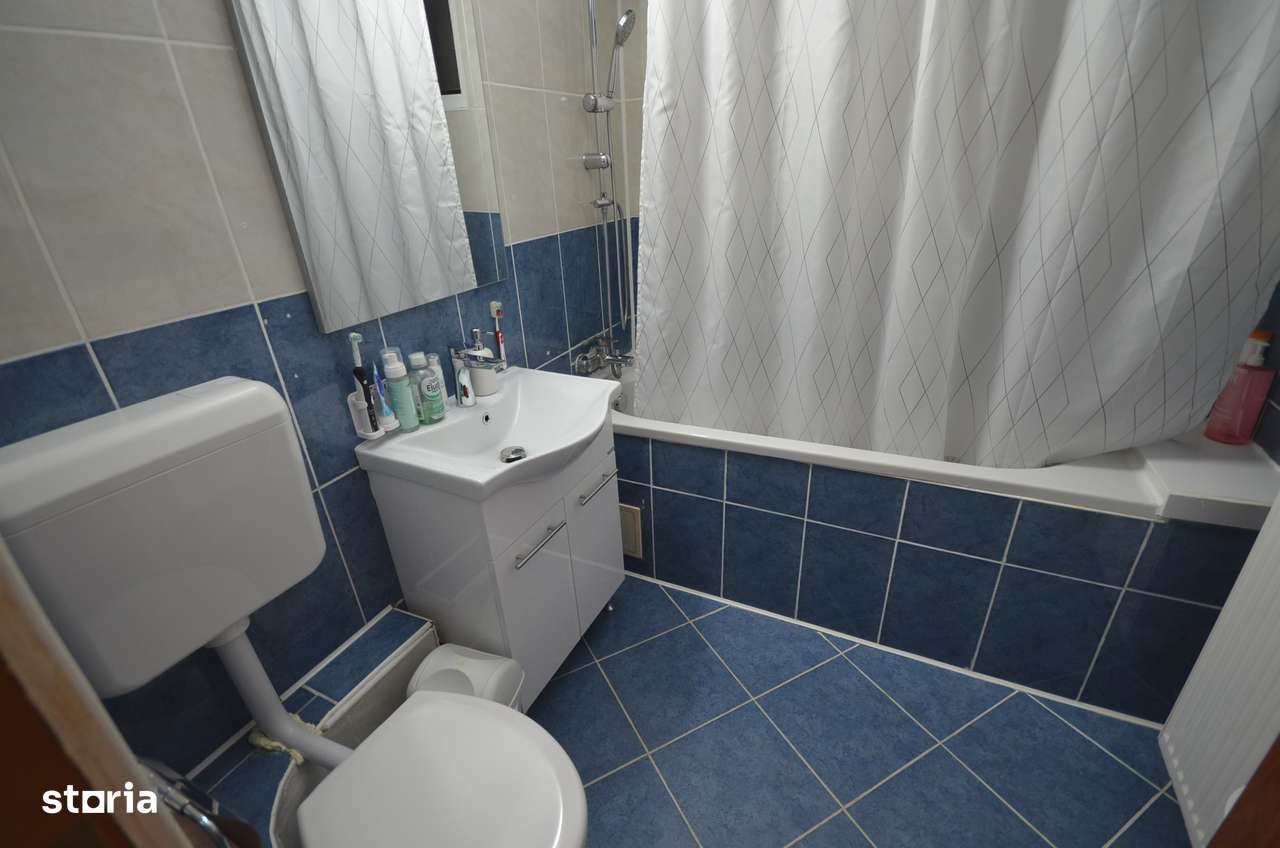 Apartament 3 camere - Aparatorii Patriei - metrou - centrala proprie-17