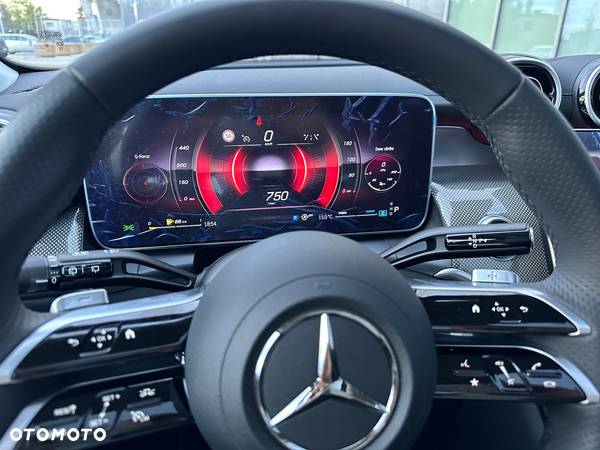 Mercedes-Benz GLC 220 d 4-Matic AMG Line - 27