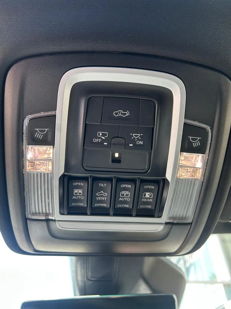 Dodge RAM - foto 31