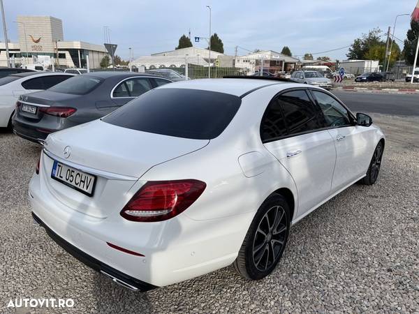 Mercedes-Benz E 220 d 9G-TRONIC AMG Line - 4