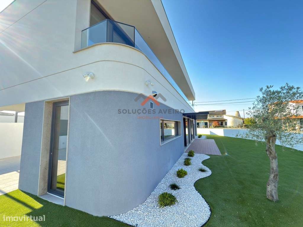 Moradia T3 Isolada e Pronta Habitar - Grande imagem: 4/31