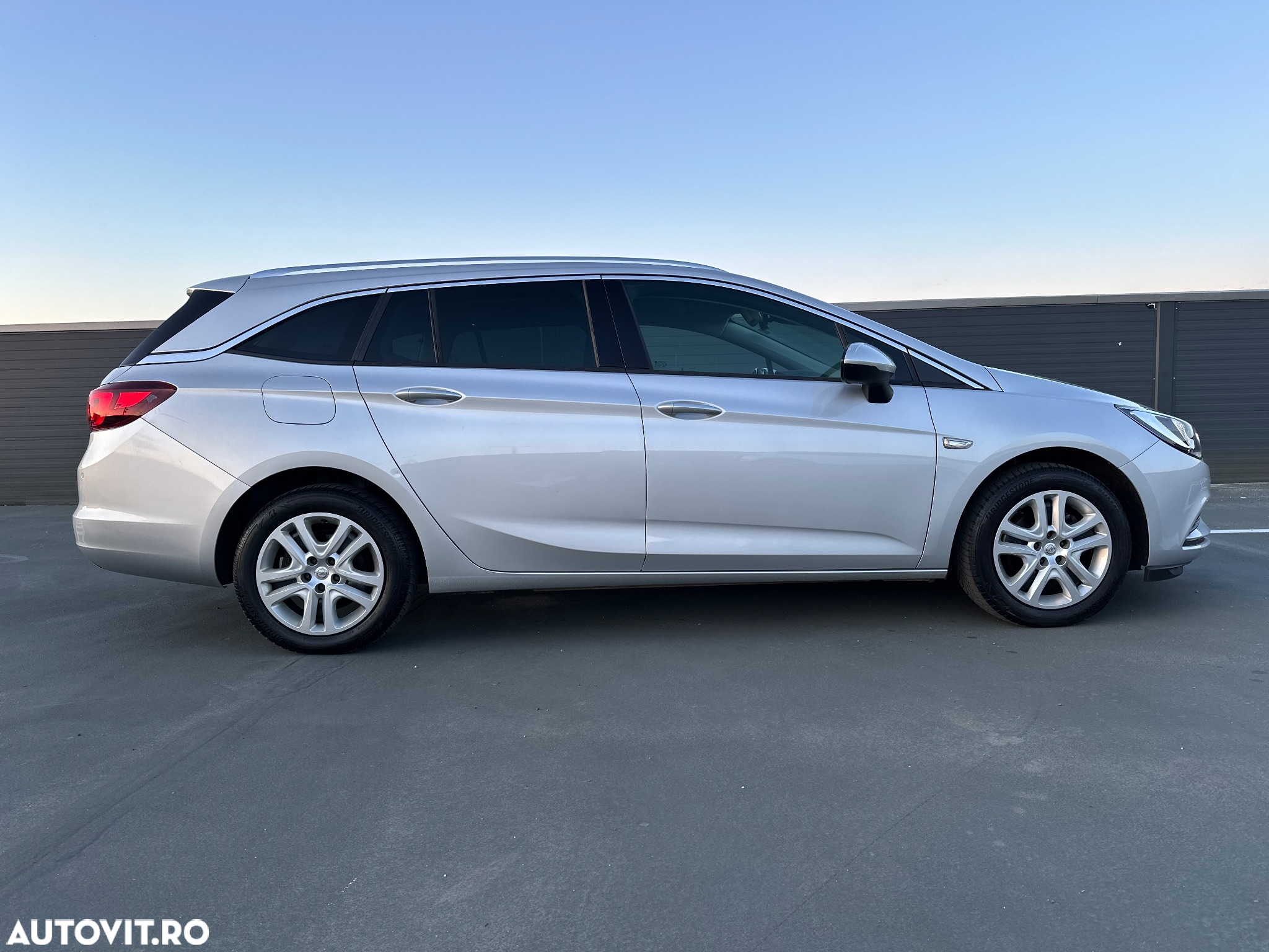 Opel Astra 1.6 CDTI DPF ecoFLEX Start/Stop Exklusiv - 5