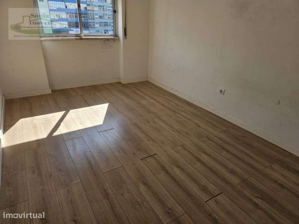 T2 NA ARRENTELA PARA VENDA - Grande imagem: 5/12