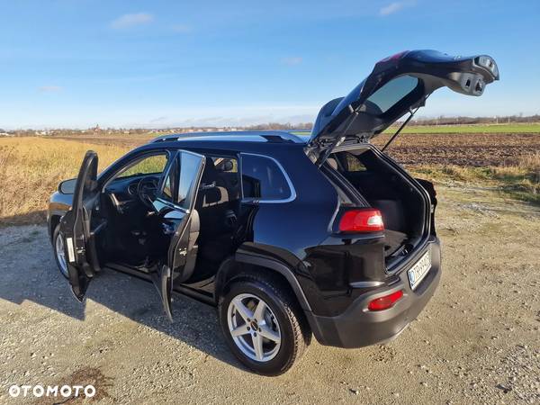 Jeep Cherokee 3.2 V6 Active Drive I Limited - 36