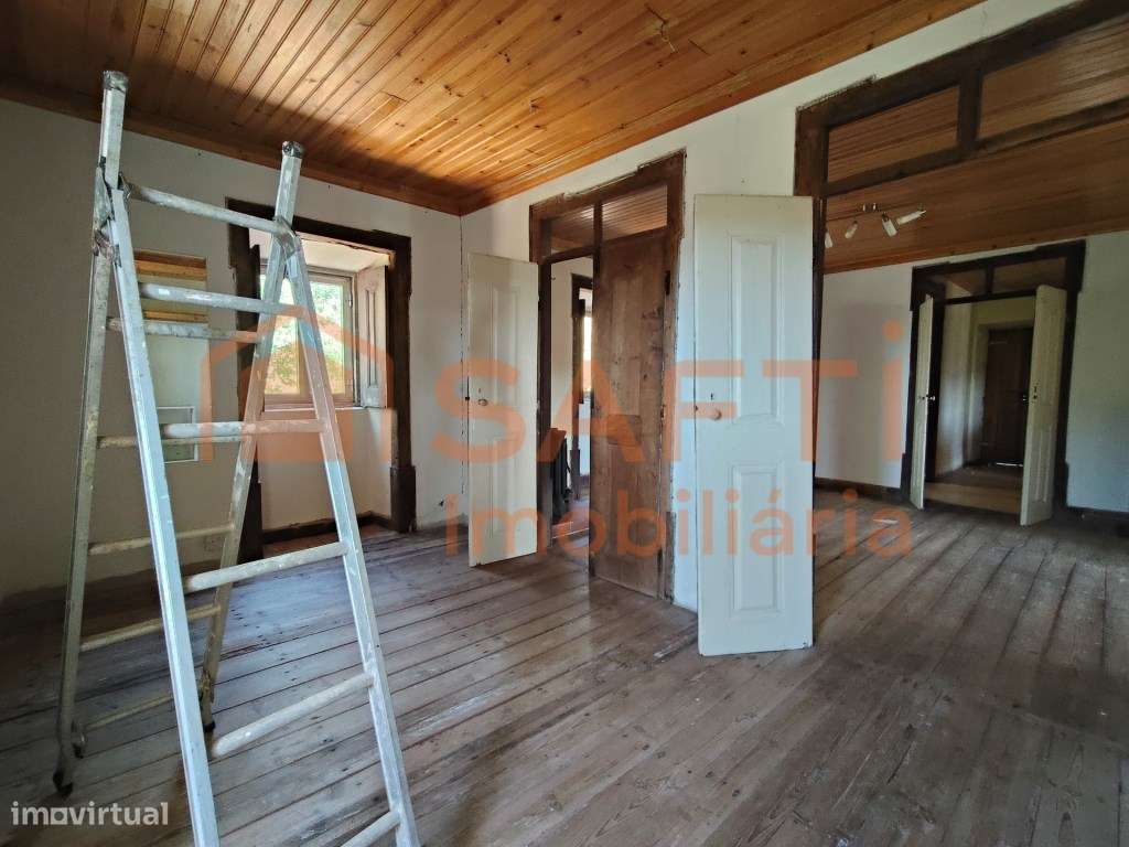 MORADIA T2 COM ANEXOS, POÇO, TANQUE DE REGA E E TERRENO DE CULTIVO.-15