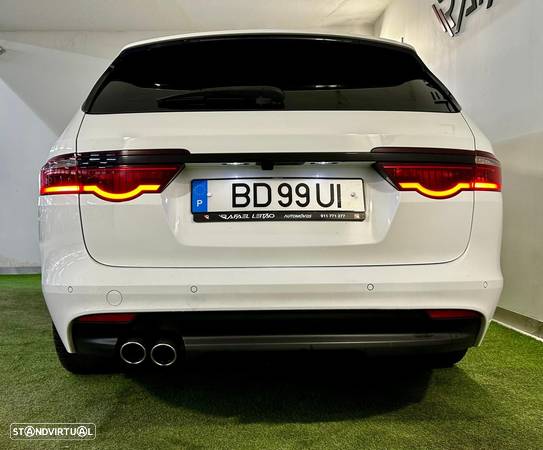 Jaguar XF Sportbrake 2.0 D Pure Aut. - 16