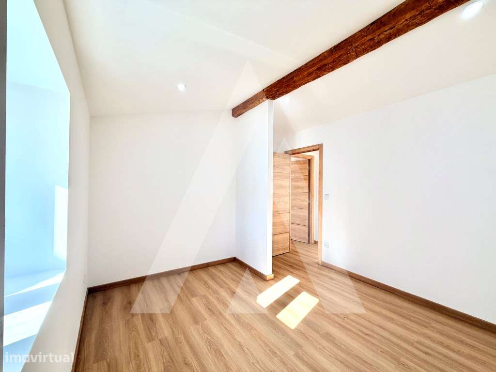 Moradia T2 em São João da Madeira-9