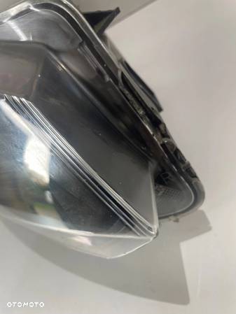 Lampa przednia przód prawa Volkswagen Golf VI - 8