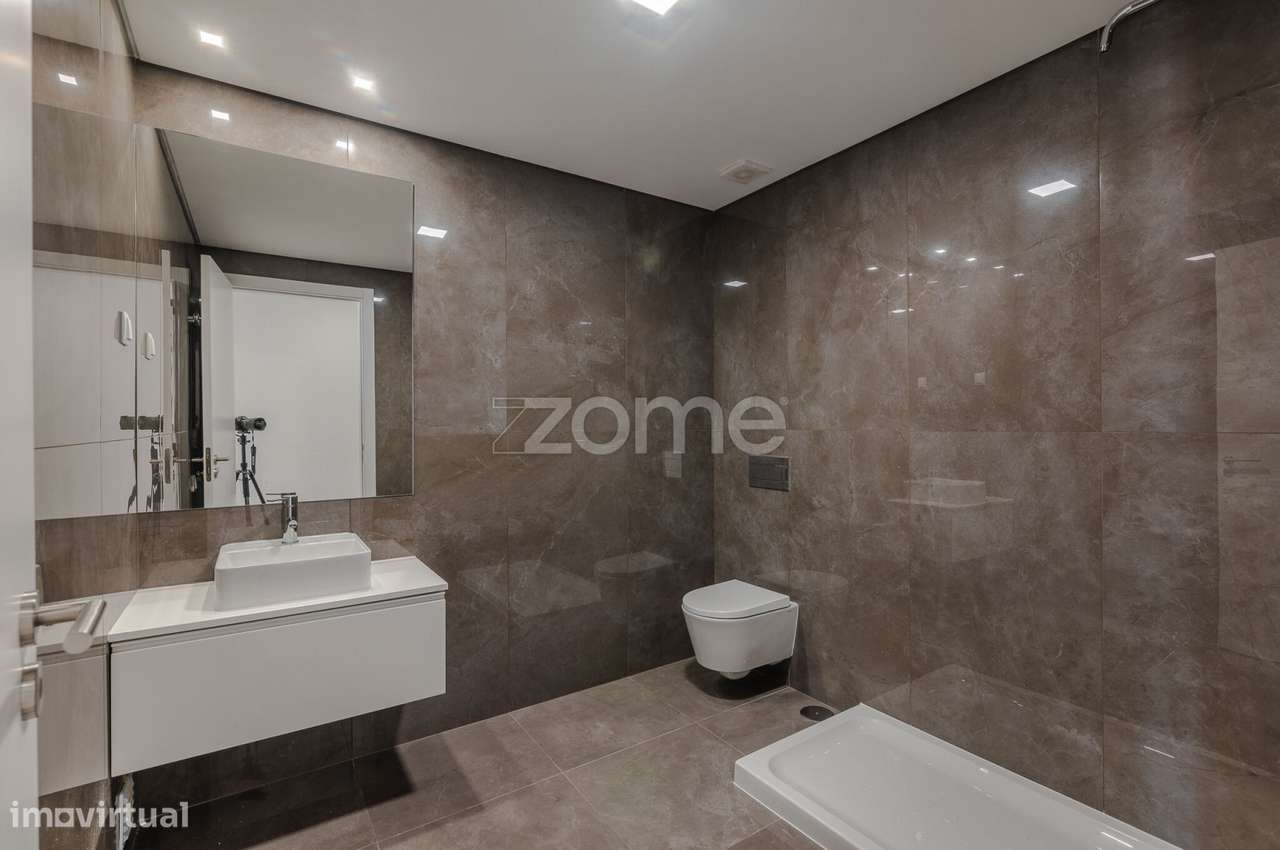 Apartamento T2 Urbanização Neudel-5