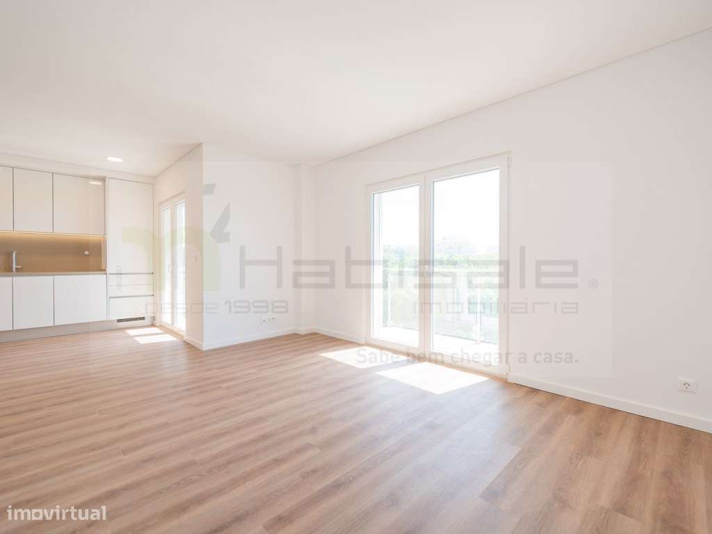 T2 novo na Parede com vista mar-3