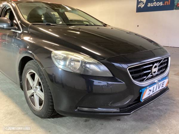 VOLVO V40 Hatchback ref motor: D 4162 T  para peças - 2