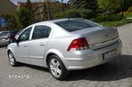 Opel Astra 1.6 Cosmo - 13