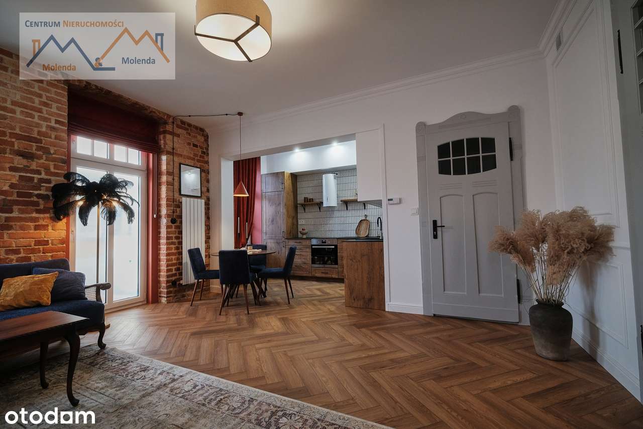 DO WYNAJĘCIA, WYSOKI STANDARD, 2 POKOJE, BALKON, I PIĘTRO, CENTRUM! - Pełny obrazek: 4/9