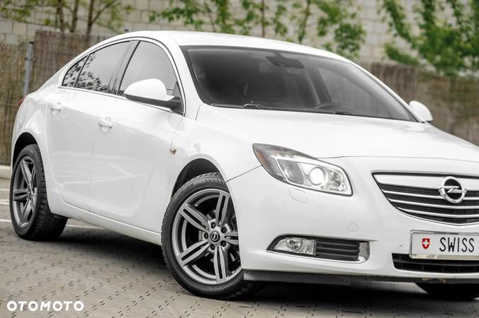 Opel Insignia 1.8 Sport - 1