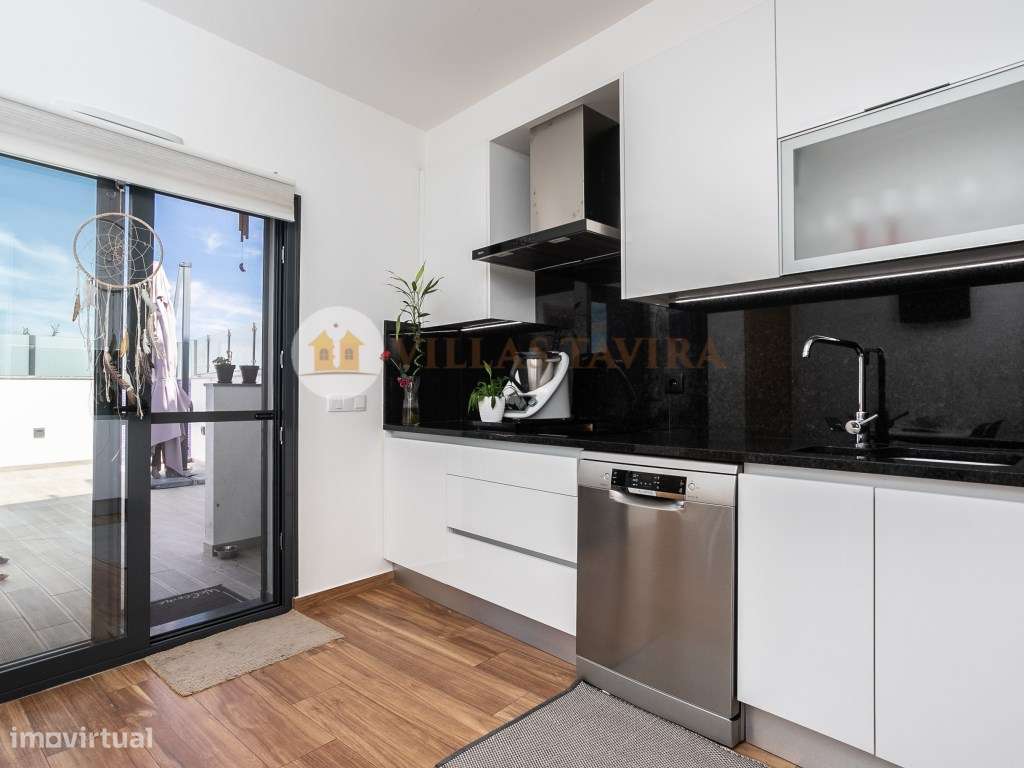 Moradia T3- Terraços- Garagem- Cave-13