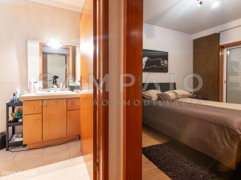 Apartamento T2 S. Cosme/Av. da Conduta!-21