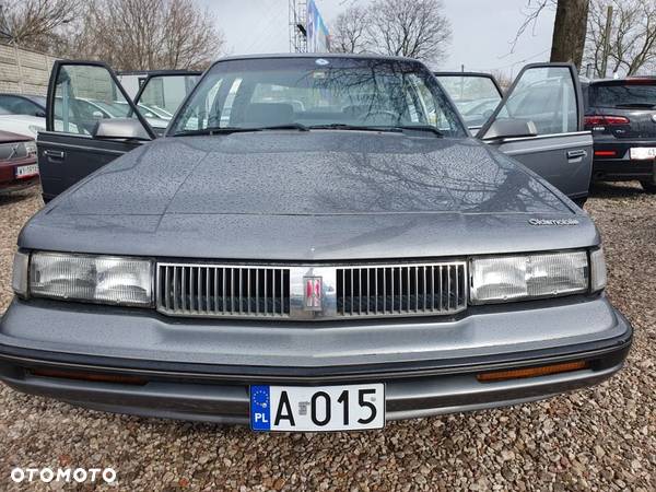 Oldsmobile Cutlass 3.3 Ciera SL - 12