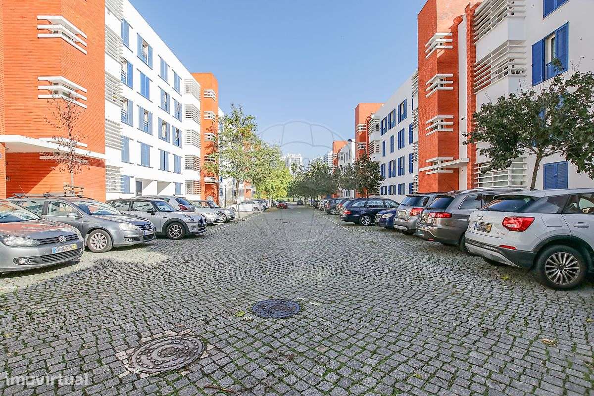 Apartamento T4 para arrendamento - Grande imagem: 2/38