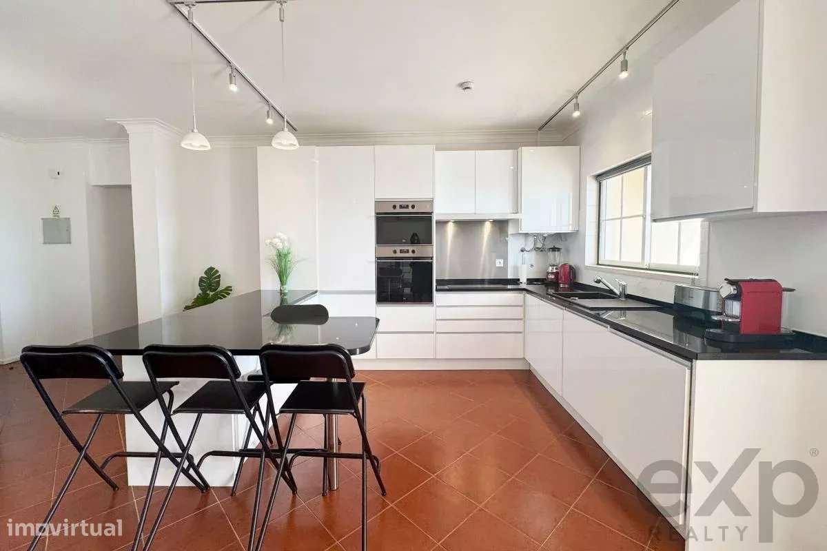 T2 vista mar, piscina e praia, Alvor, Portimão, Algarve - Grande imagem: 5/38