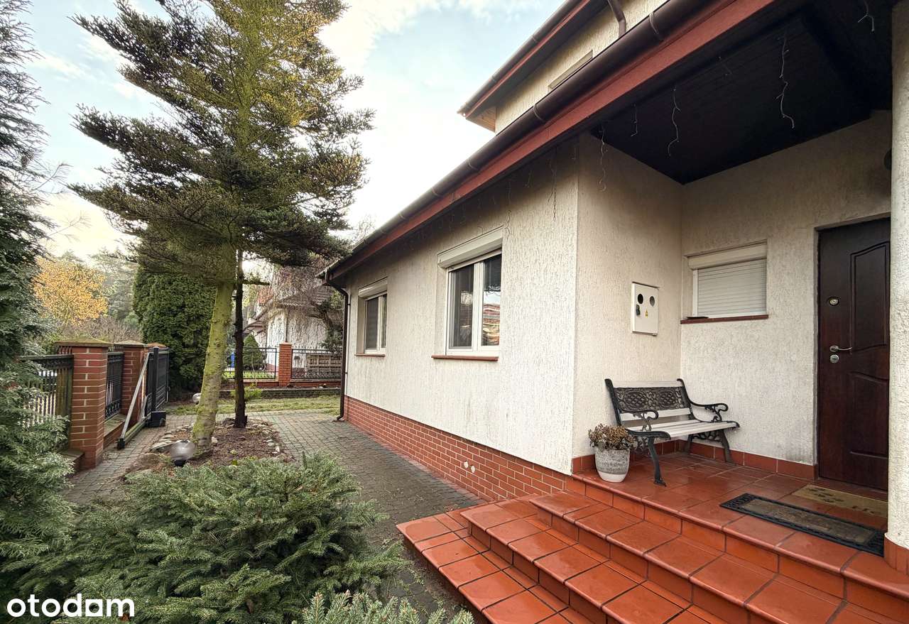 Dom szeregowy blisko Warszawy: 210 m², ogród, fotowoltaika, 6 pokoi-16