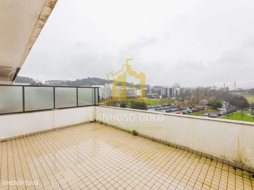 Apartamento T4+1 Duplex em Braga - São Victor-17