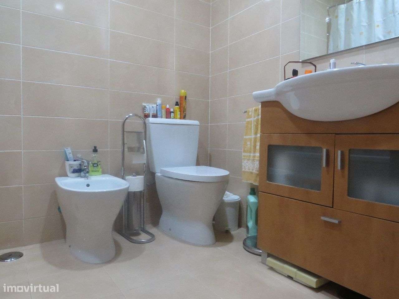 Arrenda-se T2 em Massamá - Grande imagem: 5/18