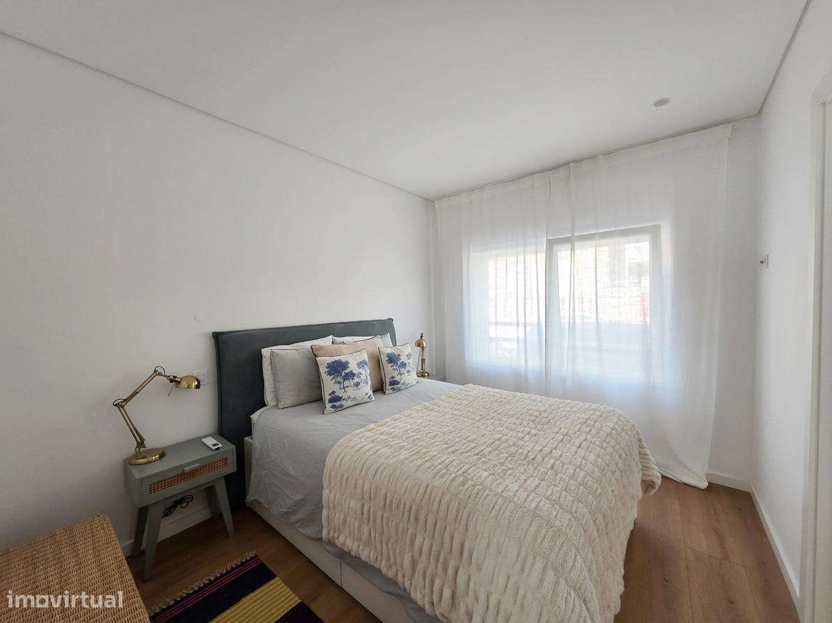 T2 - Centro Almada - Logradouro-12