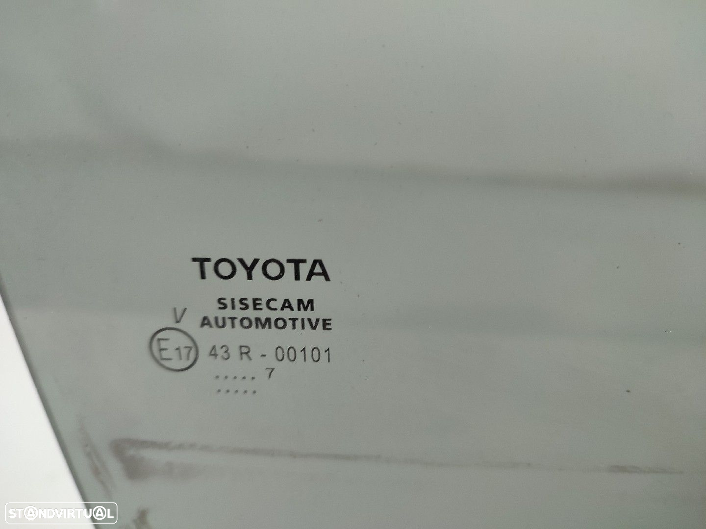 Vidro Tras Direito Drt Toyota Verso (_R2_) - 5