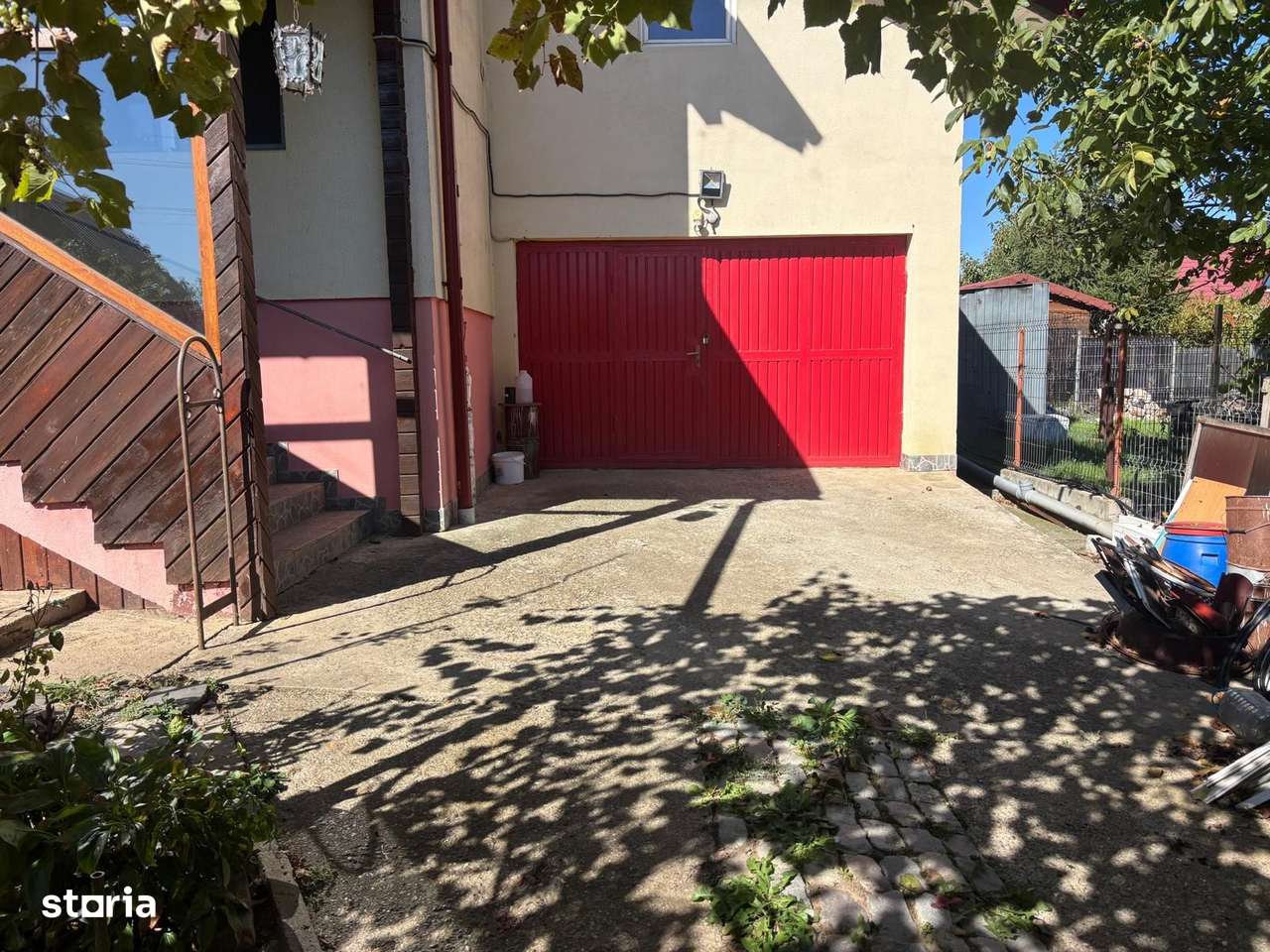 Vila cu 6 camere, din 2000, in Tomesti-2