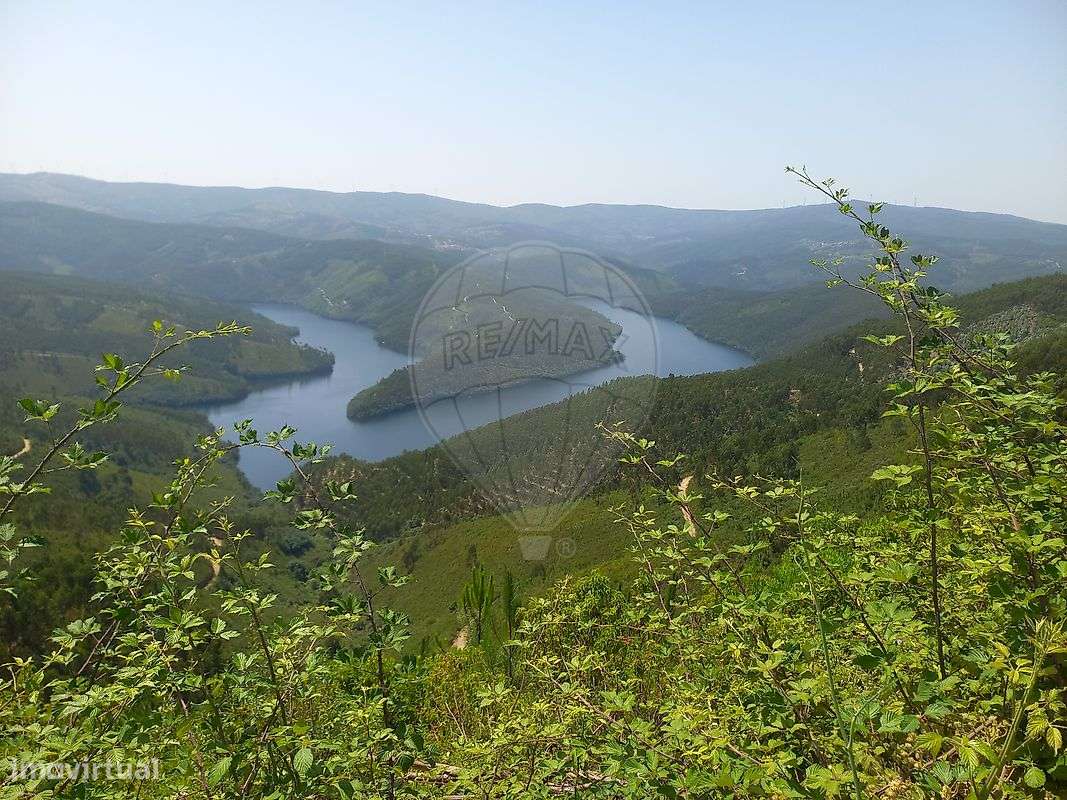 Moradia T3 para venda - Grande imagem: 2/29