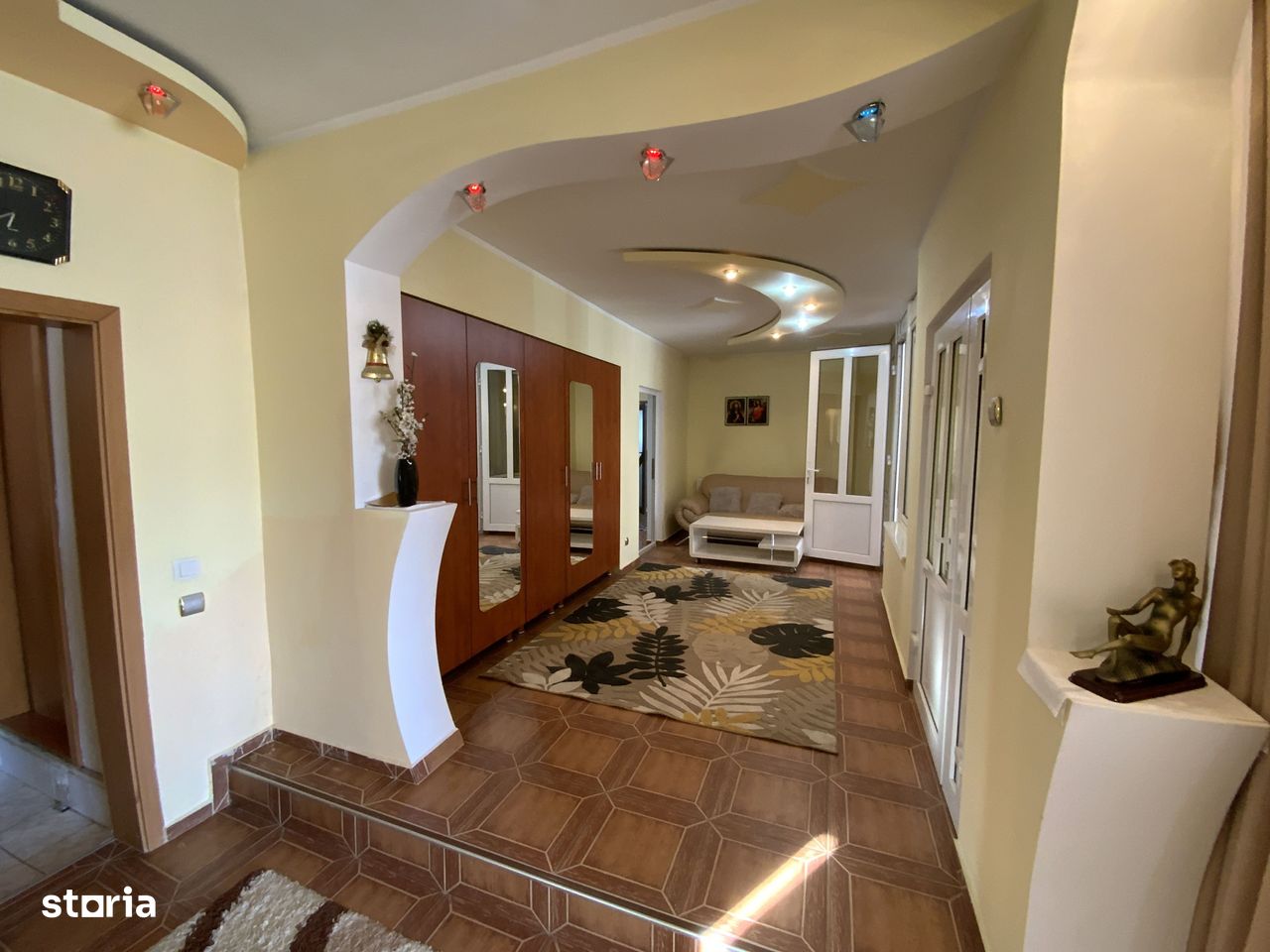 Apartament la casa de vanzare in Sibiu cu 4 camere 140 mp