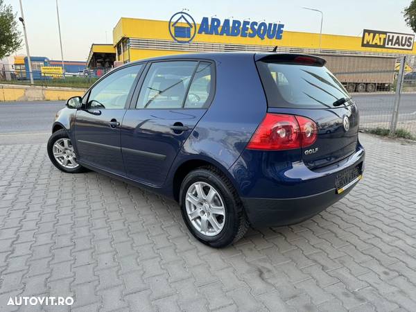 Volkswagen Golf 1.9 TDI Comfortline - 4