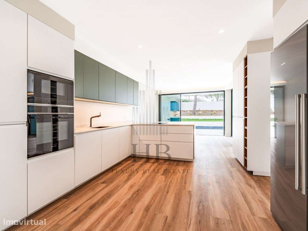 Moradia Luxo Com Piscina e Jardim | Colares |Sintra-42