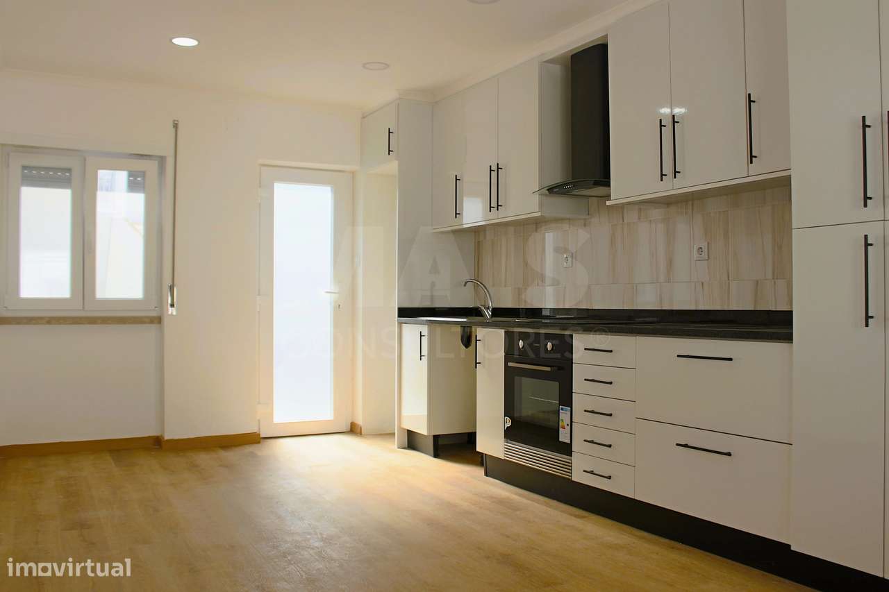 Apartamento T1 - Remodelado - Grande imagem: 3/19