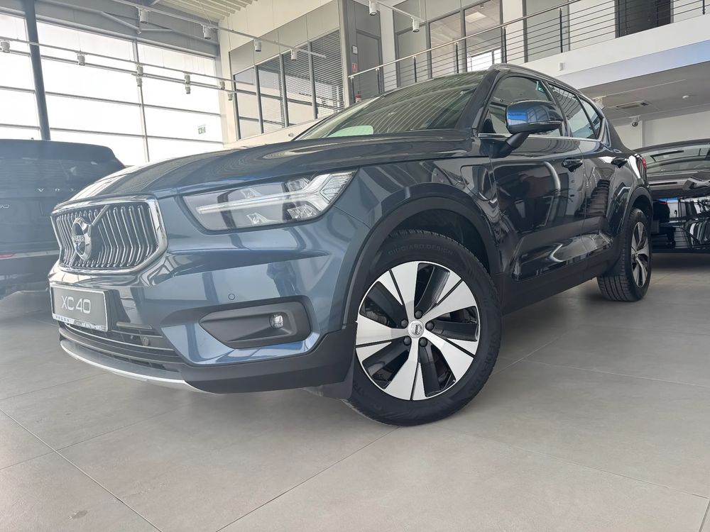Volvo XC40 2021