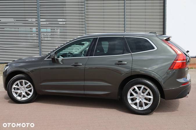 Volvo XC 60 D3 Momentum Pro - 16