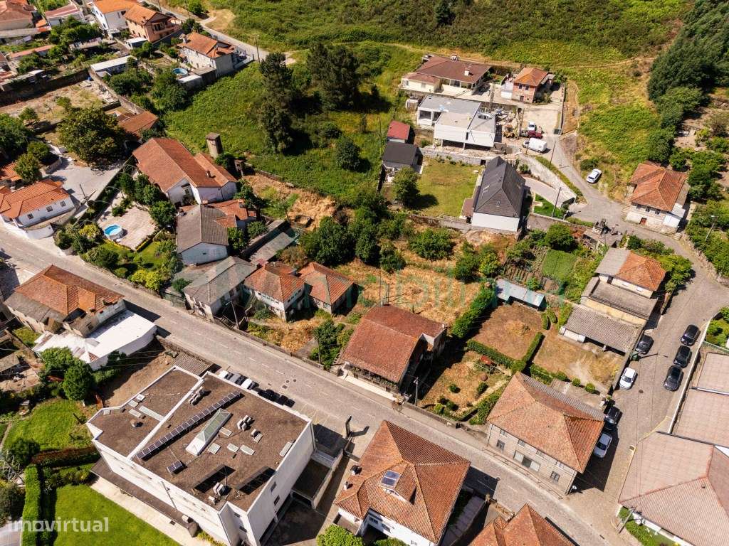 Moradias para Restauro com Terreno de Construção em Vila Nova do Ca...-16