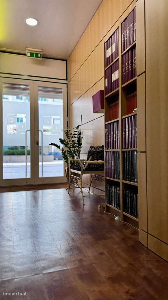 Escritório Exclusivo em Zona nobre  de Lisboa. Oportunidade no Lumiar,-11