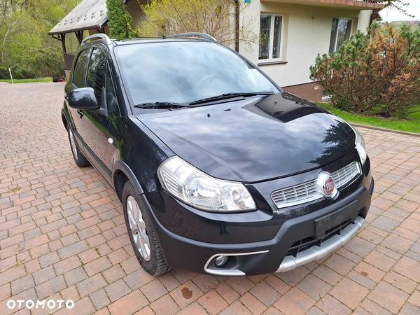 Fiat Sedici 1.6 16V 4x4 Emotion - 1