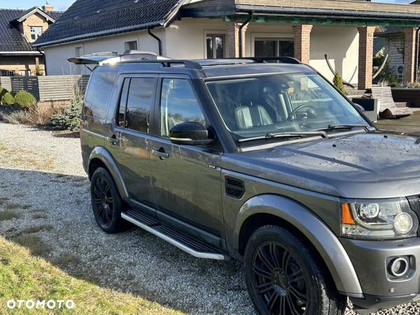 Land Rover Discovery V 3.0 Si6 HSE Luxury - 4