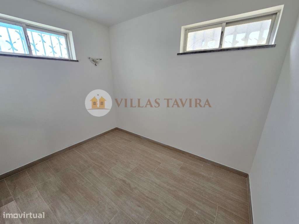 Apartamento T3 no centro de Portimão com vista Rio Arade e cave com...-48