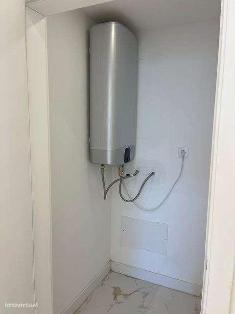 Apartamento, recuperado, para venda, Loulé - Quarteira-11