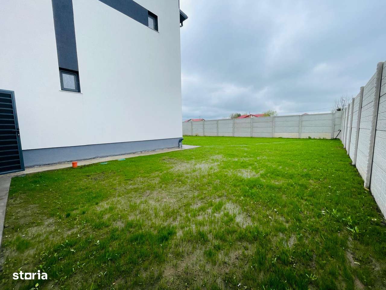 Imobiliare Domnesti 500m teren 3 dormitoare + 3 bai toate utilitatile - Imagine principală: 5/13