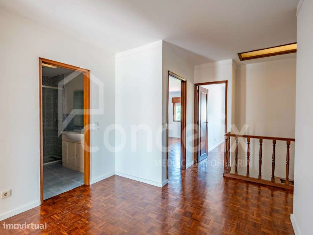 Duplex T6 para venda no Candal, Vila Nova de Gaia-28