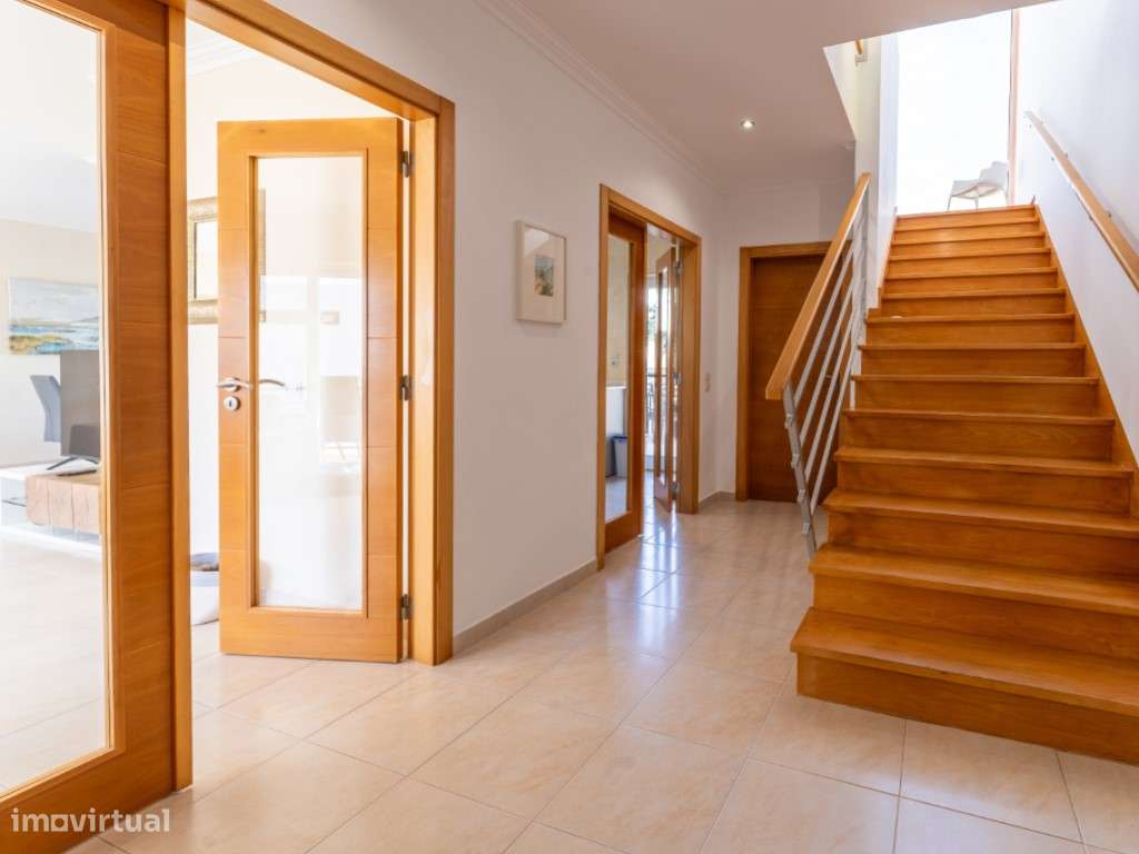 Moradia T3 com vista para a Lagoa de Óbidos, piscina e amplas áreas...-8