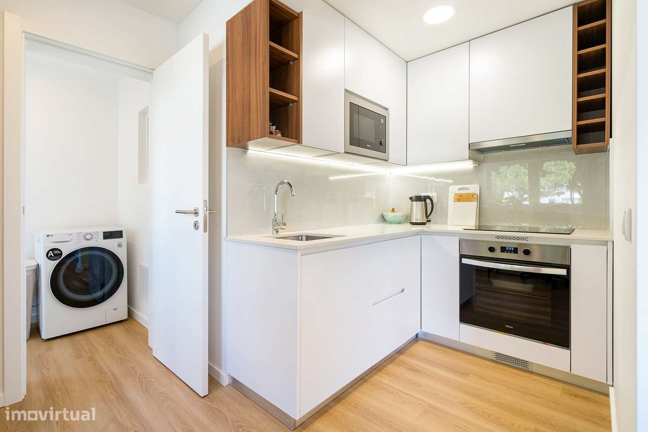 T3 luminoso e moderno em zona residencial tranquila da Figueira da Foz-9