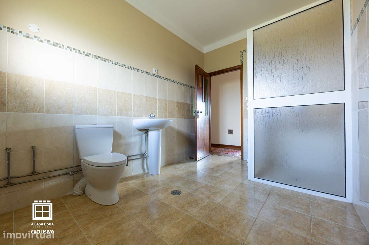 Moradia T3 térrea e isolada com vista Ria, Pardilhó - Exclusivo-19