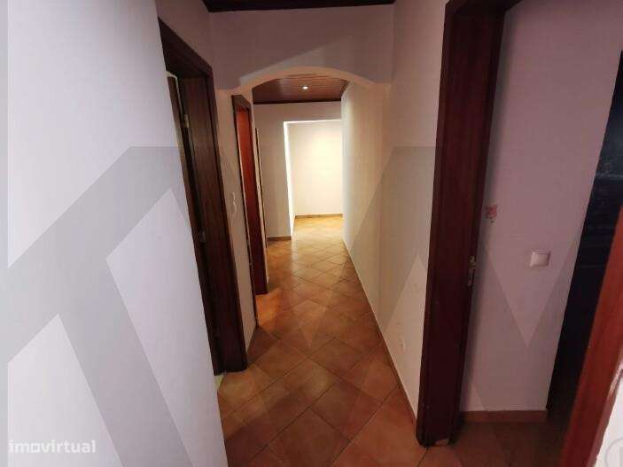 Excelente T3 situado no coração de Setúbal ao lado da Praça de Portuga - Grande imagem: 2/14