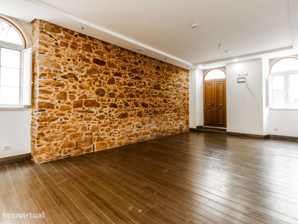 Hostel com 9 suítes a 2 minutos da praia - Grande imagem: 4/32