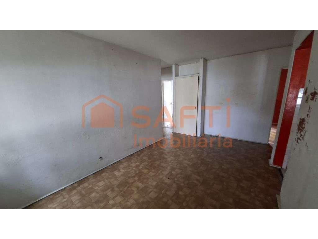 Apartamento T3 - Laranjeiro - Almada - Grande imagem: 3/29